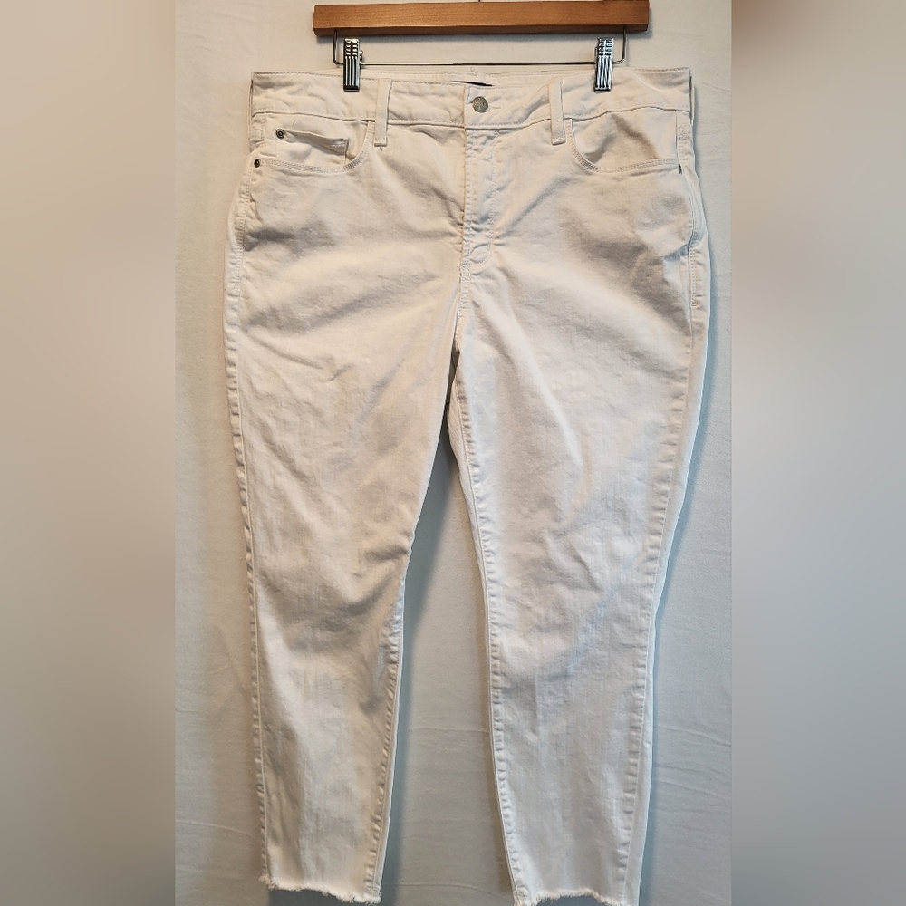 NYDJ Alina Ankle Frayed Hem Size 14W